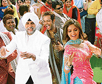 Amitabh Bachchan and Sandali Sinha being picturised on a Punjabi song for the film, Ab Tumhare Hawale Watan Saathiyo, at Forest Hill Resort, near Chandigarh