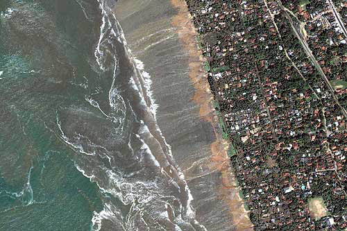 This is a natural-colour satellite image showing the coastline on the southwestern city of Kalutara, Sri Lanka, taken Deember. 26 at 10:20 am local time, slightly less than four hours after the 6:28 am (local Sri Lanka time) earthquake and shortly after the moment of tsunami impact.  AP/PTI