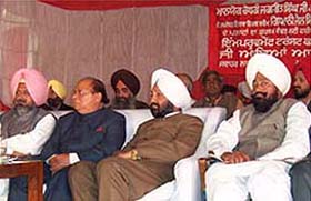 Punjab Local Bodies Minister Chaudhary Jagjeet Singh and other dignitaries at a function of the Improvement Trust in Faridkot