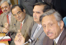 Union Minister for Petroleum and Natural Gas Mani Shanker Aiyar at a press conference to announce the launch of the fifth round of New Exploration Licensing Policy (NELP-V) offering 20 blocks for exploration of oil and gas in New Delhi on Tuesday.
