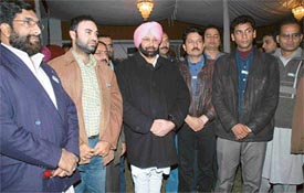 Journalists from Pakistan, who arrived in the city on Wednesday to attend the “Panj Darya Media Conference”, with Capt Amarinder Singh, Chief Minister, Punjab