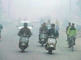 Fog envelops Ludhiana on Wednesday