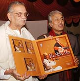 Eminent lyricist Gulzar releases 'Ru-Ba-Ru', a unique jugalbandi album by Sarod maestro Ustad Amjad Ali Khan (right) and Shehnai exponent Ustad Bismillah Khan (not in picture), in New Delhi on Saturday.