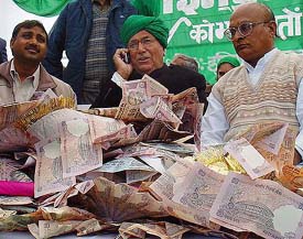 Chief Minister Om Prakash Chautala after filing his nomination papers at Narwana 