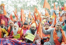 Vishva Hindu Parishad activists stage a dharna against the Tamil Nadu Chief Minister, Ms J. Jayalalithaa