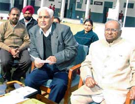 Mr Madan Mohan Vyas, Manager and Mr Mitr Sen, president, BVM Management, brief mediapersons in Ludhiana on Thursday