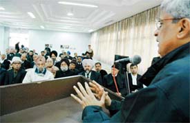 CPM Politburo member Prakash Karat addresses lawyers at the Judicial Complex in Ludhiana