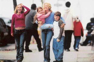 A scene from Raising Helen