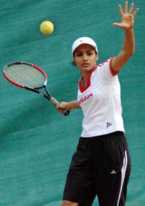 Pakistani player Qurat in action at the Indo-Pak tennis series at YMCA, Sector 11