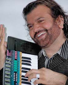 Hans Raj Hans, a Punjabi singer, at an interactive session at the Chandigarh Sangeet and Naatak Academy in Sector 34, Chandigarh, on Tuesday.