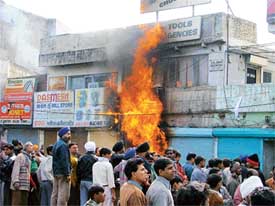 Fire engulfs a machinery parts manufacturing unit in Ludhiana on Thursday