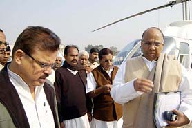 National Congress Party President Sharad Pawar along with NCP leader Tariq Anwar at the Patna airport on Sunday. This is Mr Pawars first election campaign visit of Bihar and Jharkhand. 
