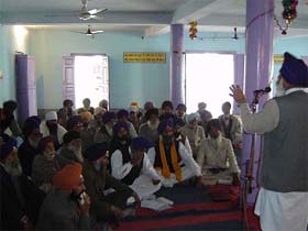 Mr Didar Singh Nalwi, Secretary-General of the Haryana Shiromani Gurdwara Prabhandak Committee (HSGPC), addresses a meeting of the body in Karnal on Tuesday. 