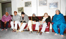 Inmates at the Red Cross Old-Age Home in Ludhiana