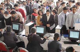 Job seekers in long queues during the JobsFest 2005 at a hotel in Chandigarh