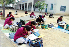Students at Government Primary and Middle School, Dullo Khurd