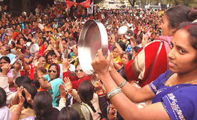 Activists of Anganwadi holding a demonstration to highlight their demands on the eve of the Budget session at Jantar Mantar in the Capital