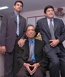 Mr Bansi Lal Nijhawan with his son Shyam and grandson Ankush in Chandigarh