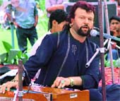  Hans Raj Hans