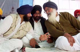 Mr Sukhbir Badal, Mr Maheshinder Singh Garewal and Mr Parkash Singh Badal at the first death anniversary of Gurcharan Singh Tohra at Tohra village in Patiala