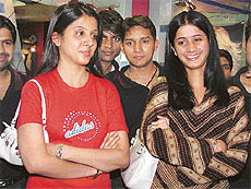 Star wives Arti Sehwag and Selja Laxman at a salon in Sector 11, Chandigarh on Monday.