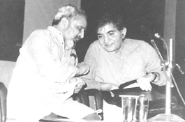 Nirmal Verma with Anantha Murthy at Samvatsar Lecture