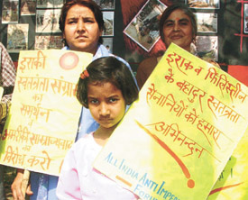 Activists of All India Anti-Imperialism Forum demonstrating against the USA on the 2nd anniversary of the American attack on Iraq at Jantar Mantar