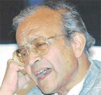 Sitar player Pt Mani Lal Nag deliberates on various aspects of music during his visit to Chandigarh