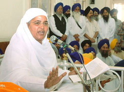 Bibi Jagir Kaur, SGPC chief, tries to pacify members of the committee from Haryana and the Panthic Morcha, who observed a symbolic boycott during the budget session of the SGPC in Amritsar on Tuesday. 