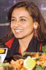 Intensifying the heat of soft drink war this summer, Coca Cola today unveiled the latest ad campaign for its brand Fanta, with Bollywood diva Rani Mukherjee promoting the new Spin look.  
