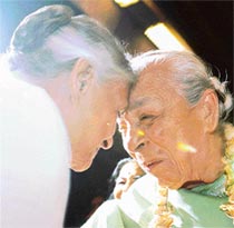 Actress Zohra Sehgal with Delhi Chief Minister Sheila Dikshit, who honoured her during the 21st annual session of the FICCI Ladies Organisation in New Delhi, on Wednesday.