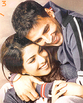 Akshay Kumar and Priyanka Chopra in 'Waqt'.