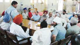 Fruit and vegetable commission agents at a meeting on privatisation of fee collection in the city on Monday