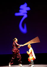 A Yongtai nun and a Shaolin monk perform a new show