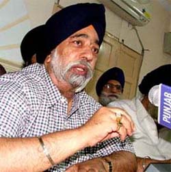 DSGMC president Paramjit Singh Sarna meeting mediapersons in the Capital