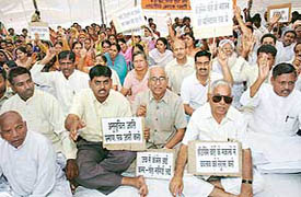 BJP activists during the vishal rosh dharna in Sector 17, Chandigarh, on Friday. 