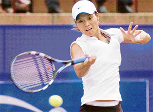 World No. 42 Na Li was a star of Chinas sterling show in the Fed Cup Asia-Oceania tournament