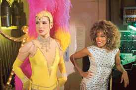 Sandra Bullock with Regina King in a scene from Miss Congeniality 2