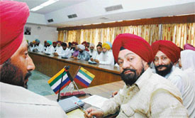 Mr Balwant Singh Ramoowalia, president, Lok Bhalai Party, addresses a meeting of central working committee in Ludhiana
