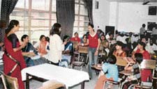 An interactive session during a meeting of the Juvenile Diabetes Club of CMCH 