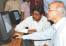 MCD Commissioner Rakesh Mehta and Chairman Standing Committee Mukesh Goel  at the inauguration of central online registration of death and birth at the MCD office in the Capital on Friday