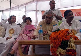 Chief Minister Bhupinder Singh Hooda at a conference of the Haryana Pradesh Vyapar Mandal in Hisar