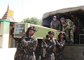 Soldiers carry the coffin of the slain Army Maj Salman Khan at Srinagars Army headquarters