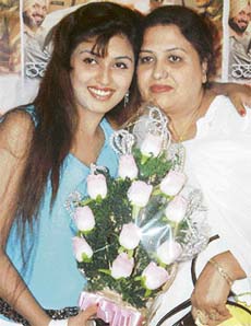 Nalaik is a comedy in which a police commissioner's son wants to become a dacoit, says Aarti Puri, the heroine of the film