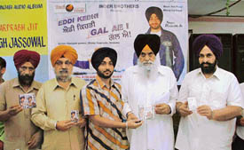 Harprabhjits album Edhi Kedhi Gal Ae was released by Mr Jagdev Singh Jassowal at a function held in Ludhiana on Thursday.