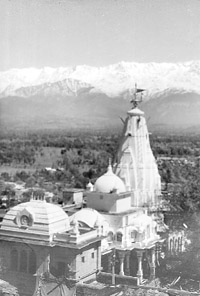 Himachal Pradesh plans to put its top seven shrines on the Net to boost religious tourism in the state