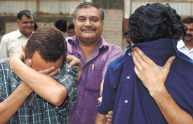 Credit card cheats arrested by the Delhi Police Special Cell in the Capital