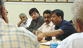 Sales Tax Commissioner R.K.Verma discussing VAT with the traders during a conference, organised by the Confederation of Indian Traders in the Capital