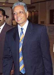 Mohinder Amarnath arrives for interview for selection of the Indian cricket team coach in New Delhi