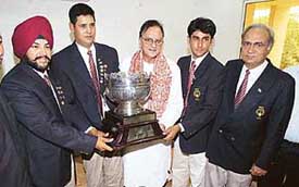 Members of the Indian mens amateur golf team, which won the SAARC Championship Cup in Kandy, Sri Lanka, recently, with Sports and Youth Affairs Minister Sunil Dutt 
